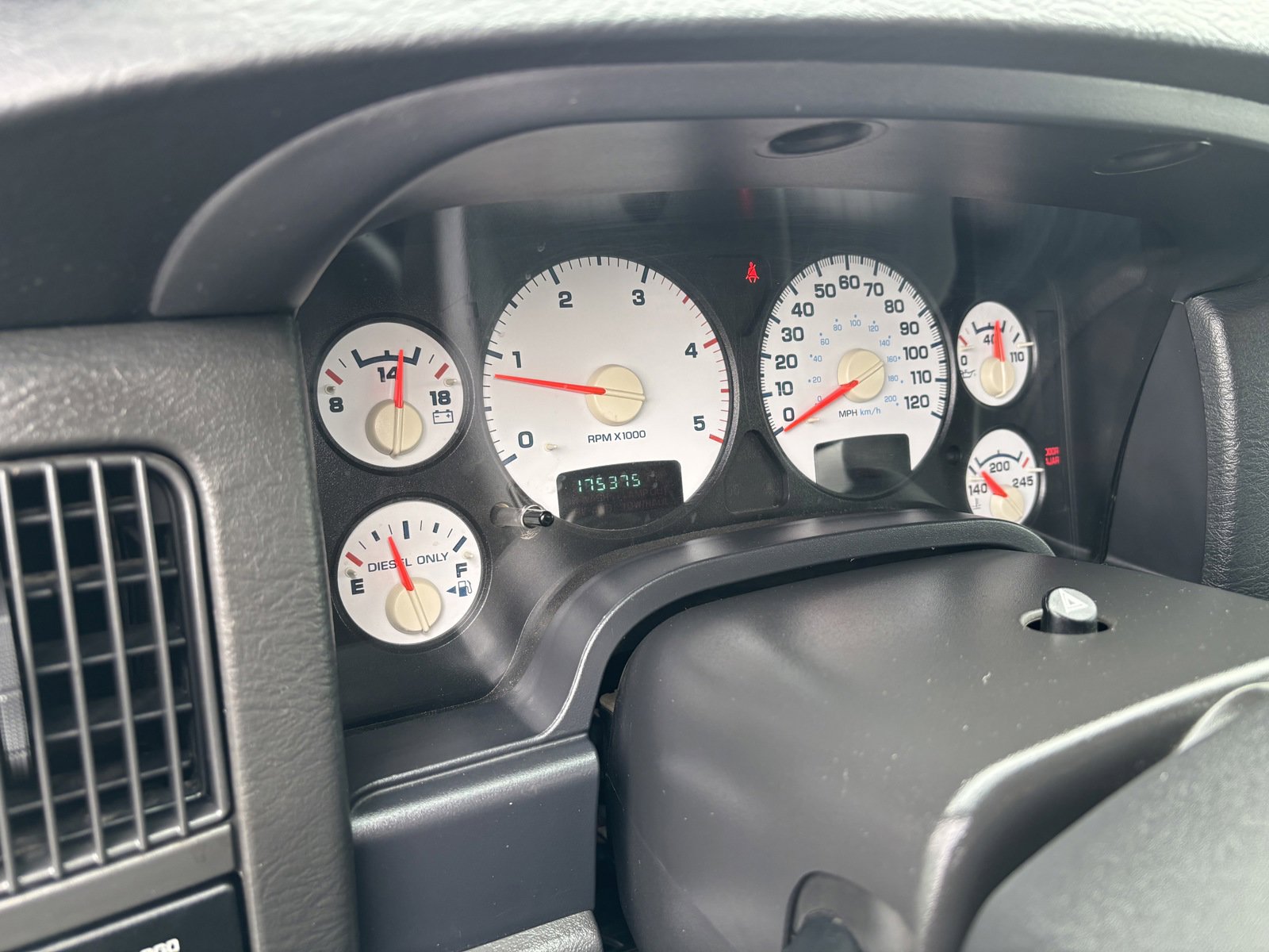 Used 2005 Dodge Ram 3500 Truck SLT w/ Off-Road Group image 17