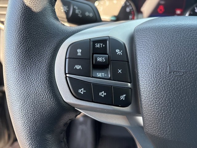 Used 2022 Ford Explorer XLT w/ Equipment Group 202A image 20