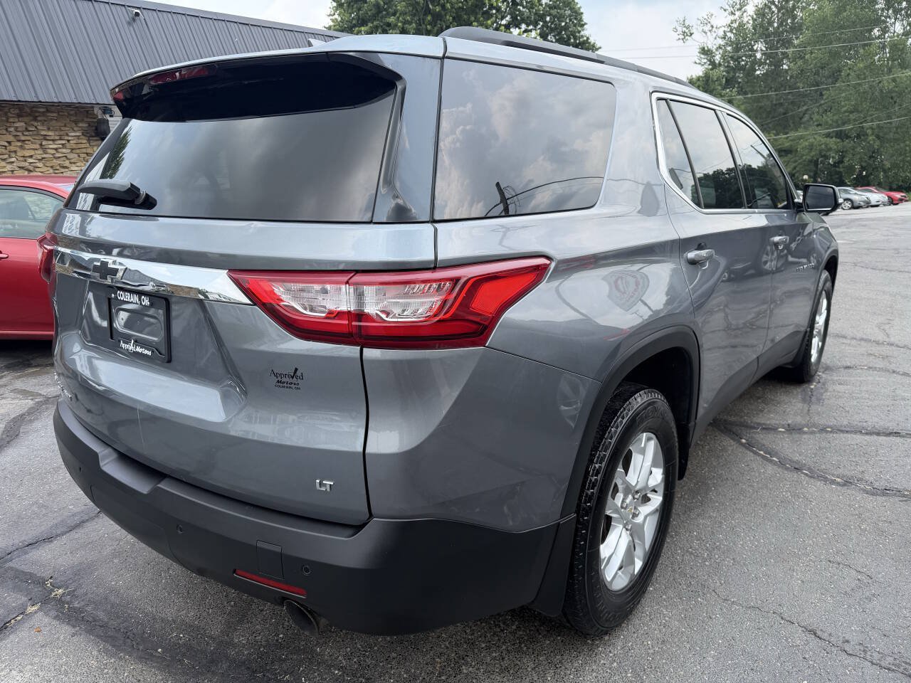 Used 2019 Chevrolet Traverse LT w/ LPO, Floor Liner Package AWD/4WD image 4