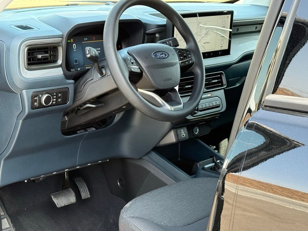 New 2025 Ford Maverick XL FWD image 8