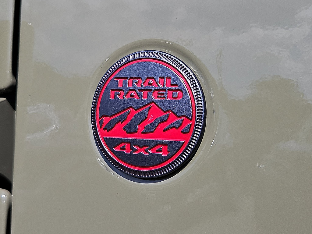 Used 2026 Jeep Wrangler Unlimited Rubicon AWD/4WD image 31