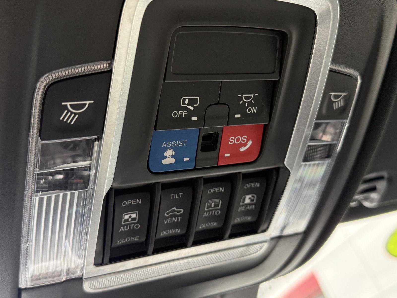 Used 2019 RAM 1500 Sport w/ Advanced Safety Group AWD/4WD image 29