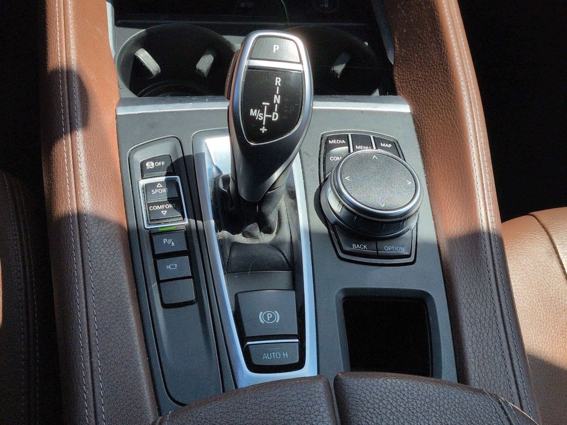 Used 2019 BMW X6 sDrive35i RWD image 26