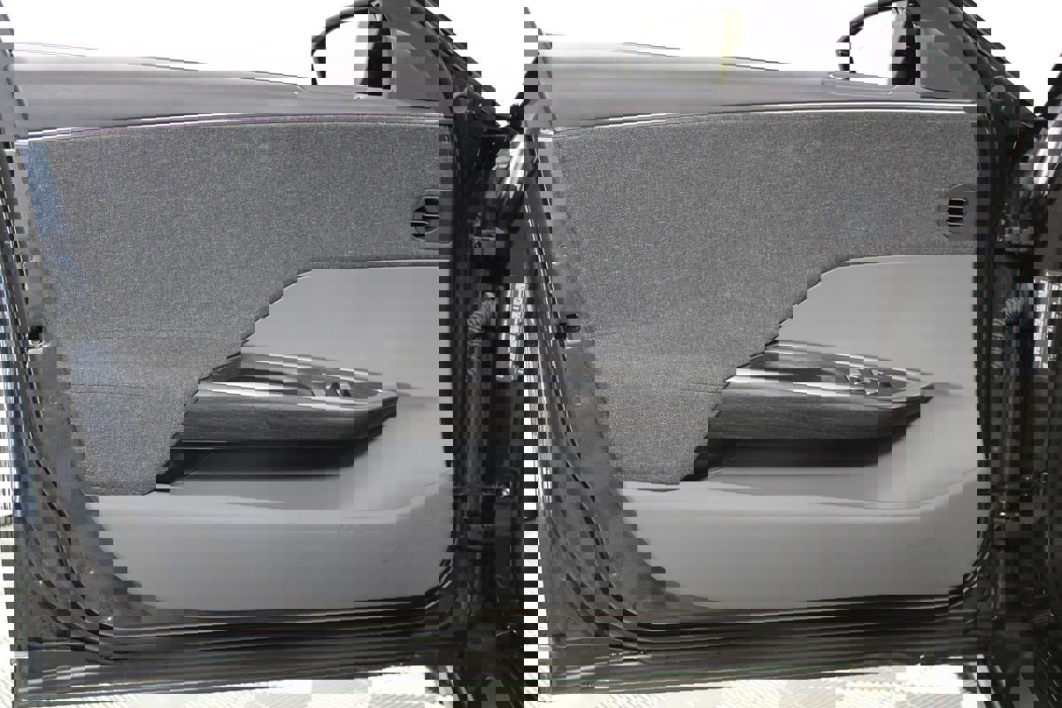 Used 2024 Lucid Air Pure image 7