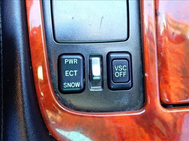 Used 2005 Lexus SC 430 Convertible image 17