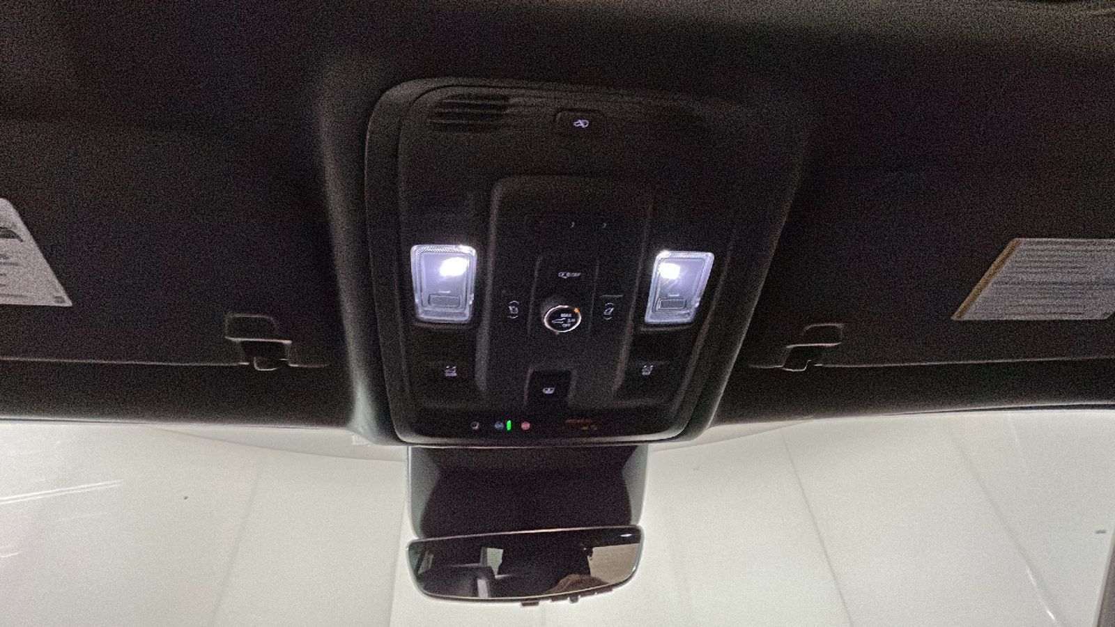 Used 2023 Cadillac Escalade Sport Platinum w/ LPO, ONYX Package AWD/4WD image 27