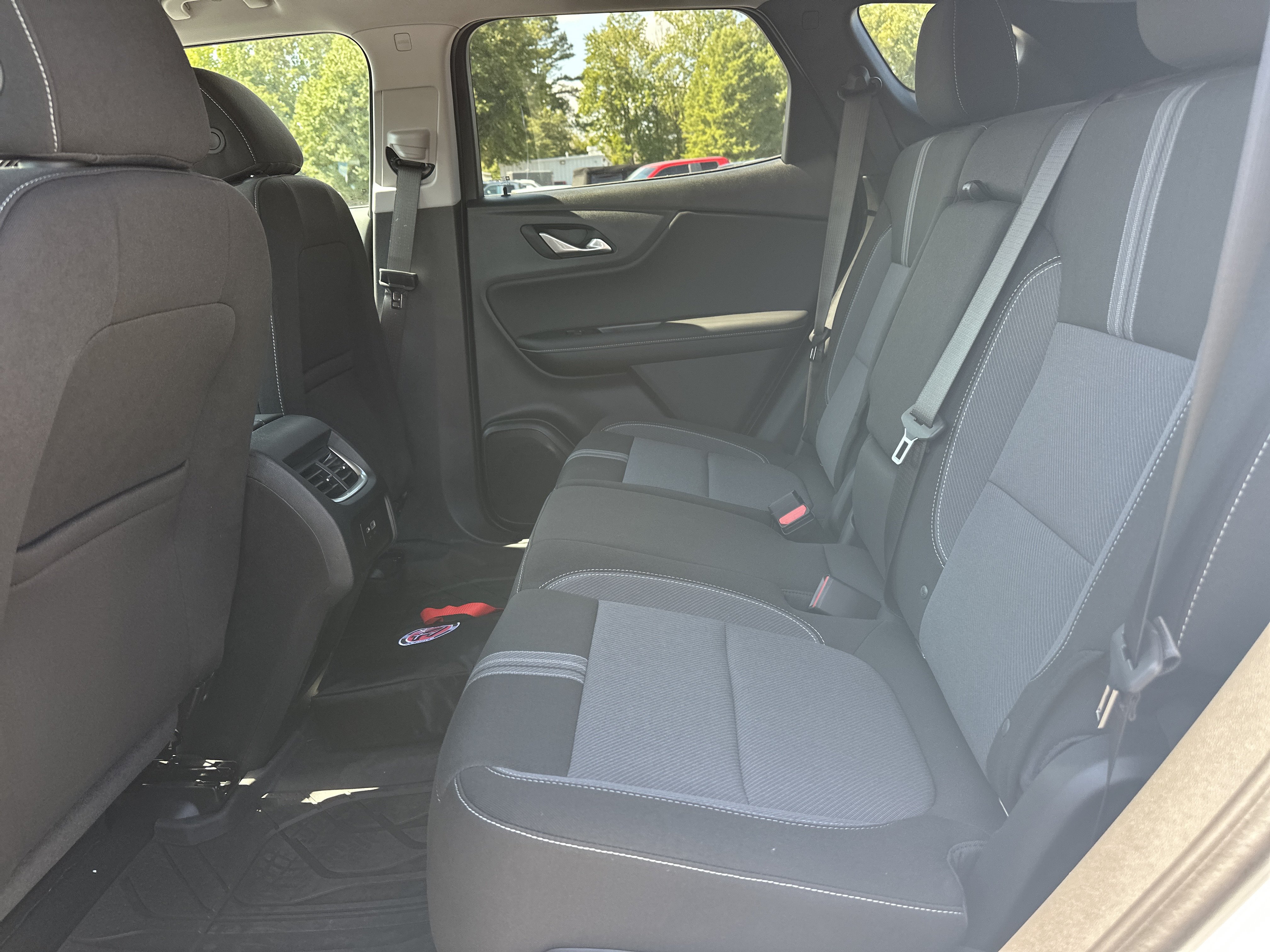 New 2026 Chevrolet Blazer LT w/ Convenience Package FWD image 21