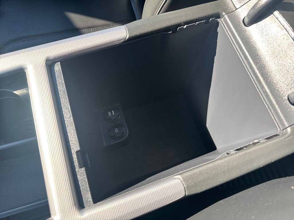 Used 2023 Hyundai Palisade Calligraphy image 33