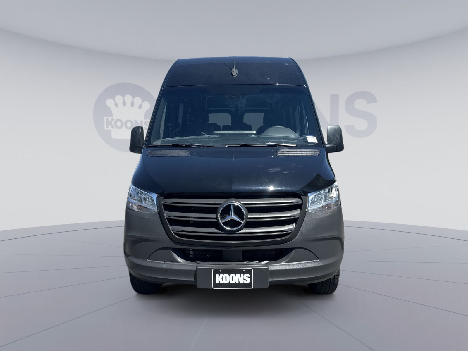Used 2024 Mercedes-Benz Sprinter 2500 image 11