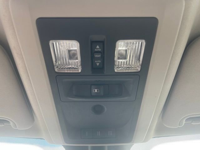 Used 2014 RAM 2500 Laramie w/ Convenience Group image 22