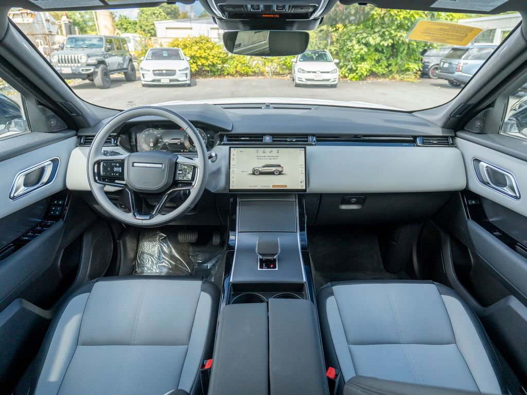 Used 2026 Land Rover Range Rover Velar S image 18