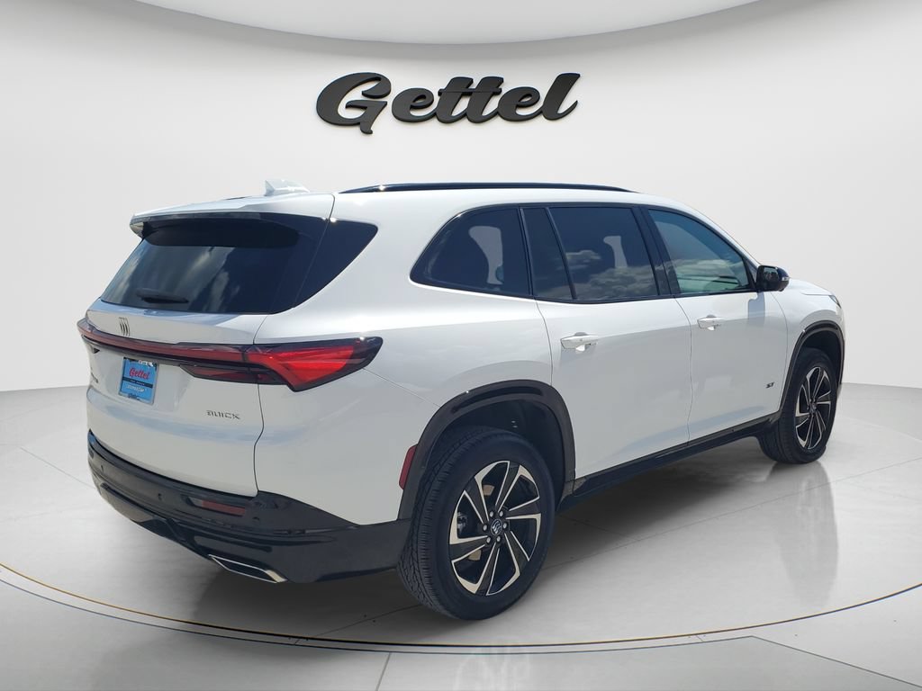 Used 2026 Buick Enclave Sport Touring FWD image 4