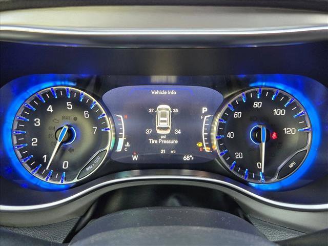 New 2026 Chrysler Pacifica Pinnacle image 11
