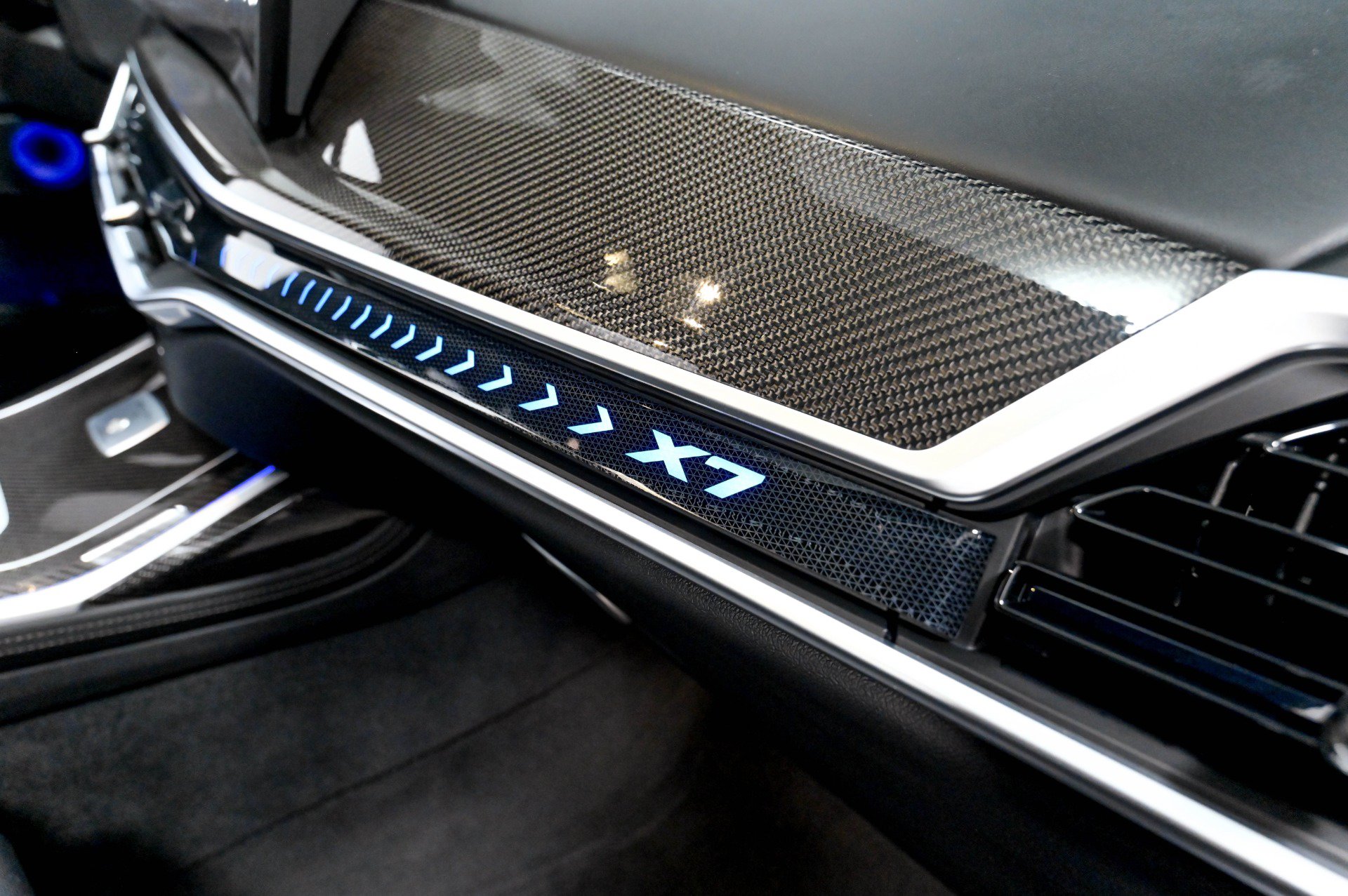 Used 2023 BMW ALPINA XB7 AWD/4WD image 88