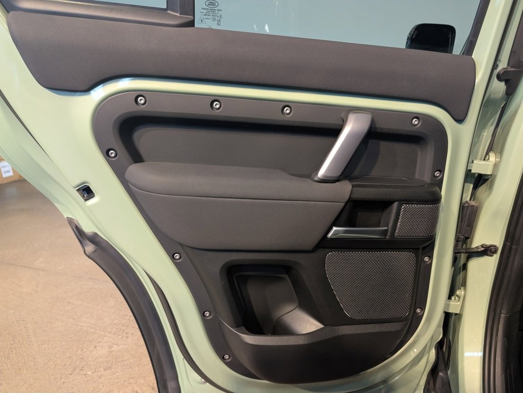 Used 2023 Land Rover Defender 110 75th Limited Edition image 24