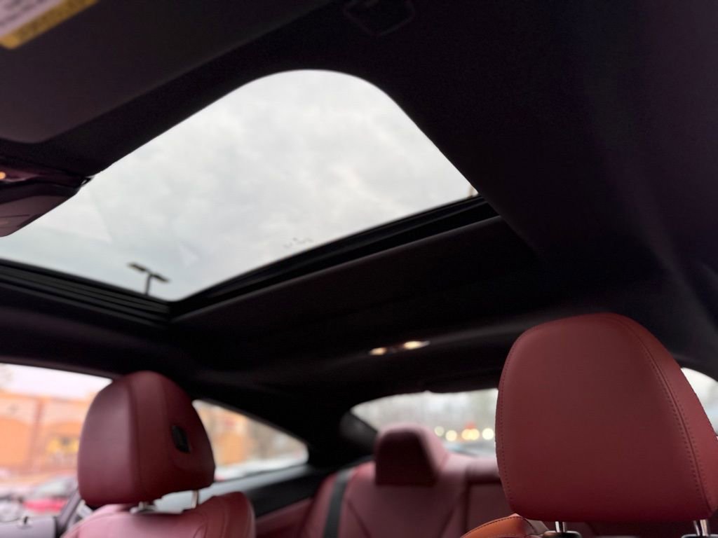 Used 2023 BMW M440i M440i w/ Premium Package image 48