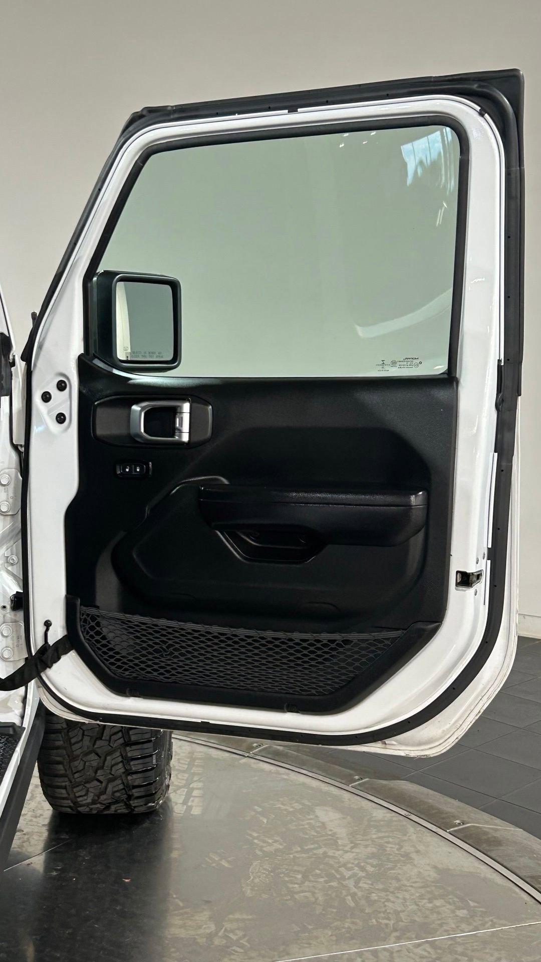 Used 2019 Jeep Wrangler Sport AWD/4WD image 45