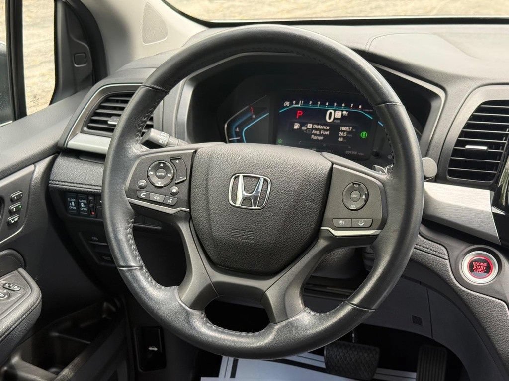 Used 2022 Honda Odyssey EX-L image 18