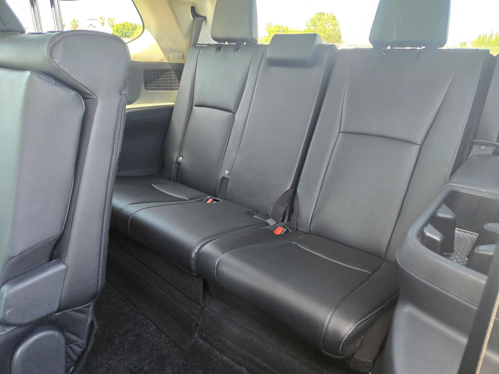 Used 2025 Toyota Grand Highlander FWD image 18