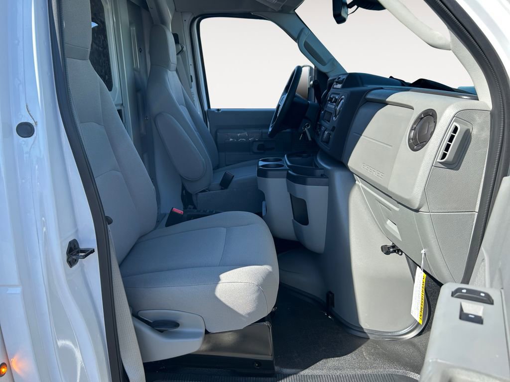 New 2026 Ford E-350 and Econoline 350 Super Duty w/ Power Equipment Group image 7