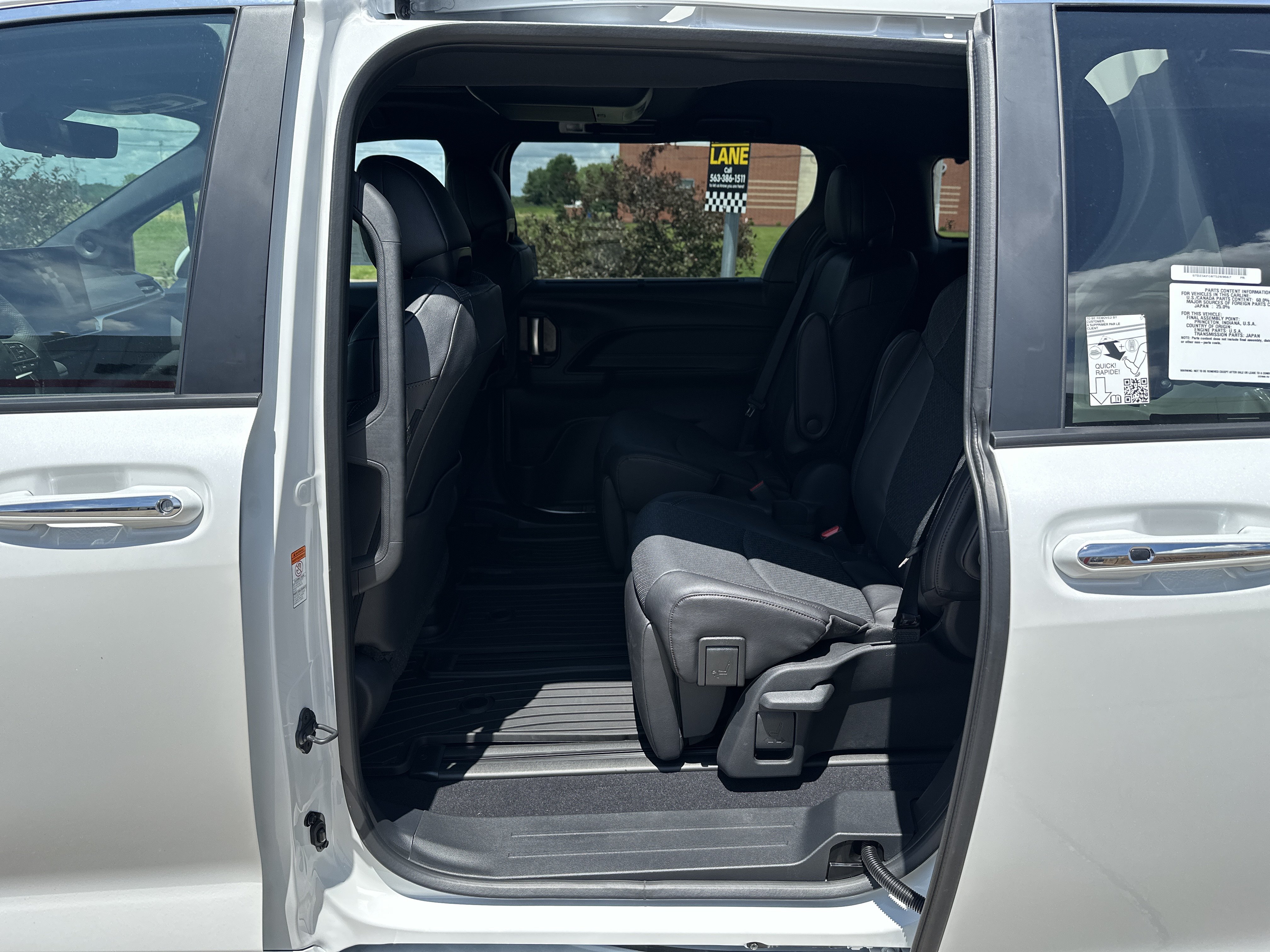 New 2026 Toyota Sienna Limited AWD/4WD image 7