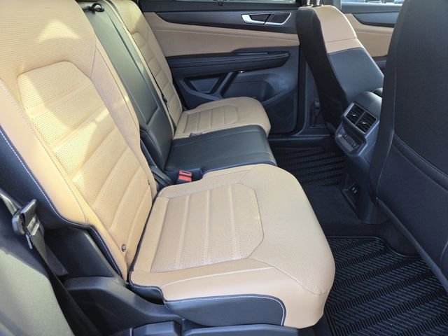 Used 2024 Volkswagen Atlas Cross Sport SEL R-Line image 27