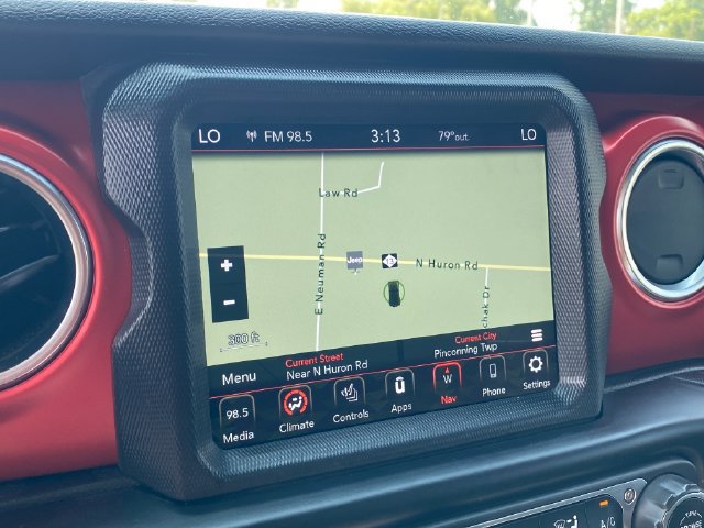 Used 2021 Jeep Wrangler Unlimited Rubicon w/ Uconnect 4C Nav & Sound Group AWD/4WD image 27
