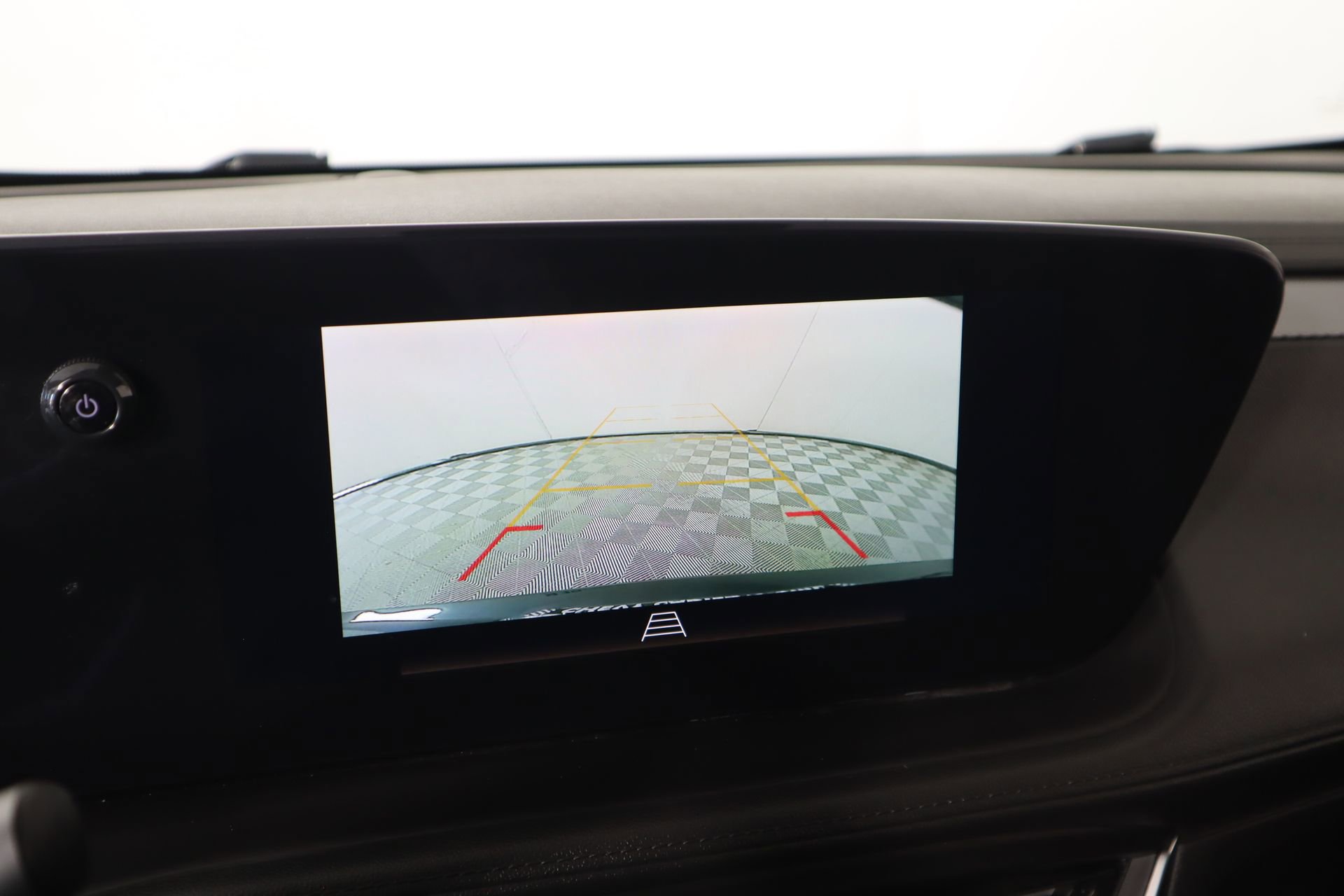 Used 2024 Buick Encore GX Sport Touring w/ Experience Buick Package image 6