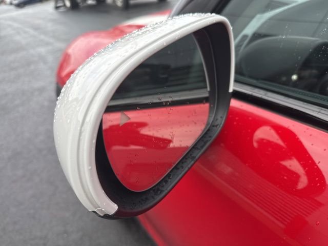 Used 2025 MINI Cooper 2-Door Hardtop image 9