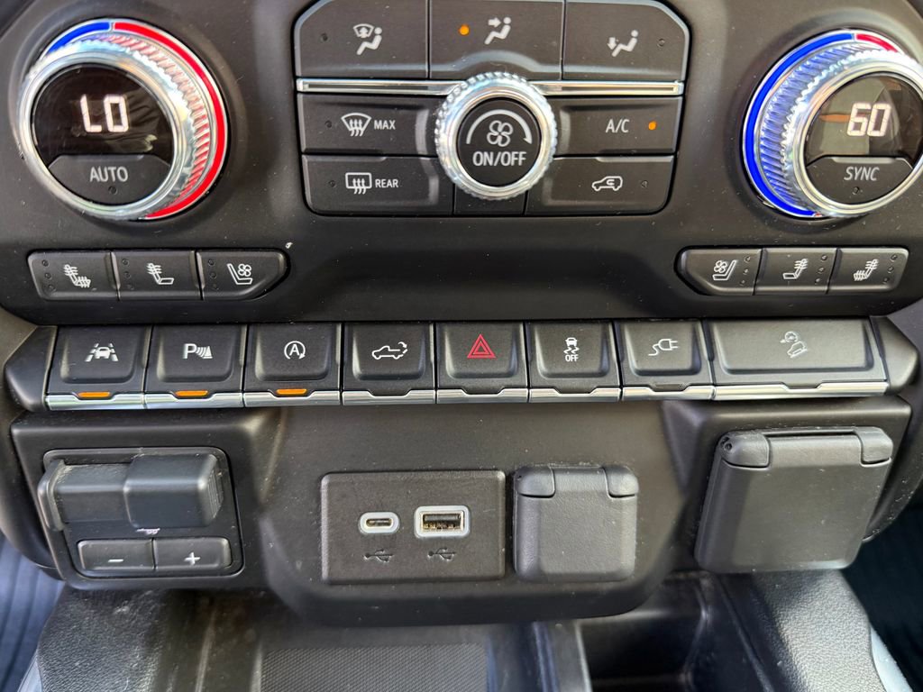 Used 2020 GMC Sierra 1500 AT4 w/ AT4 Premium Package image 24