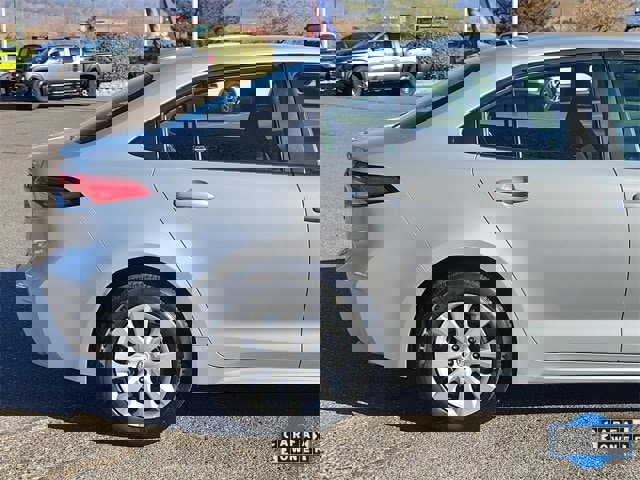 Used 2024 Toyota Corolla LE image 4