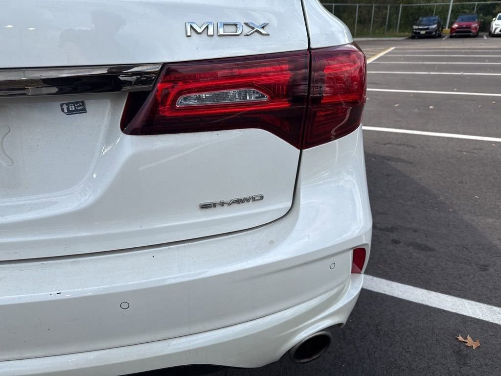Used 2019 Acura MDX A-Spec image 15