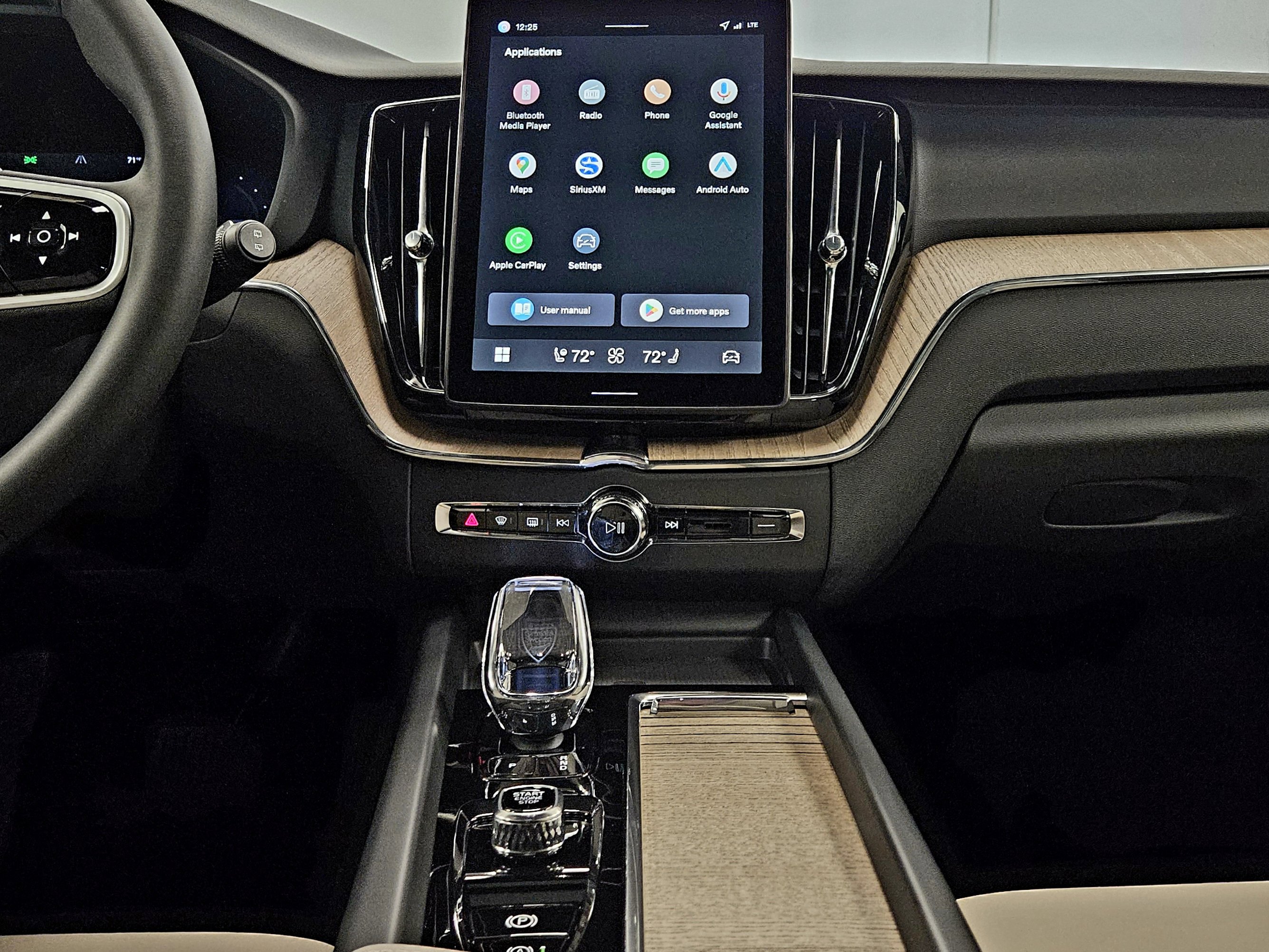 New 2026 Volvo XC60 T8 Plus w/ Protection Package Premier image 16