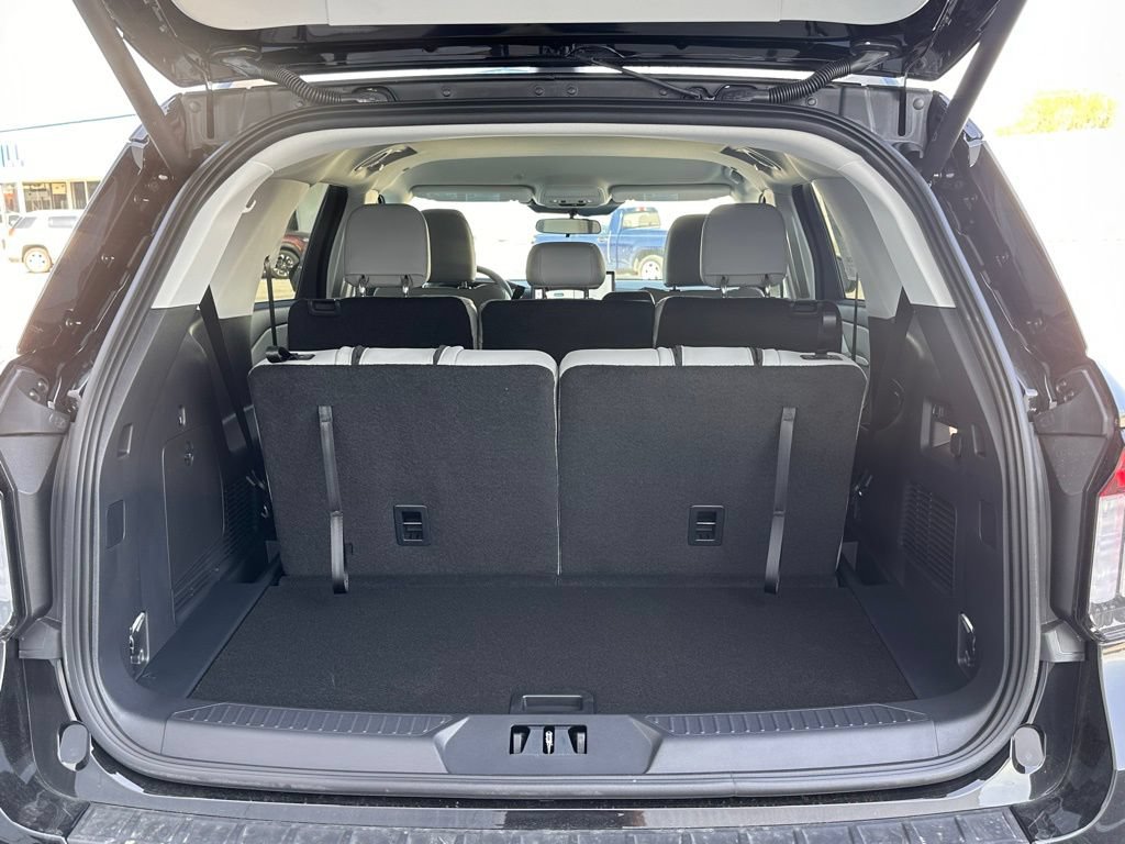New 2026 Ford Explorer Active w/ Active Comfort Package AWD/4WD image 21