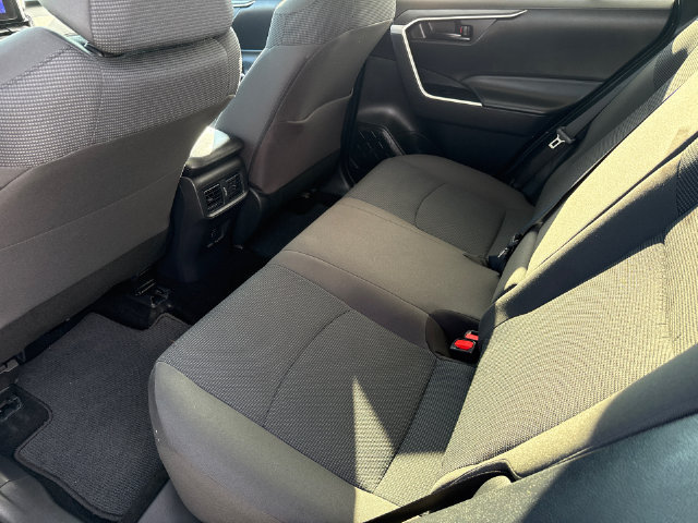 Used 2024 Toyota RAV4 LE FWD image 16