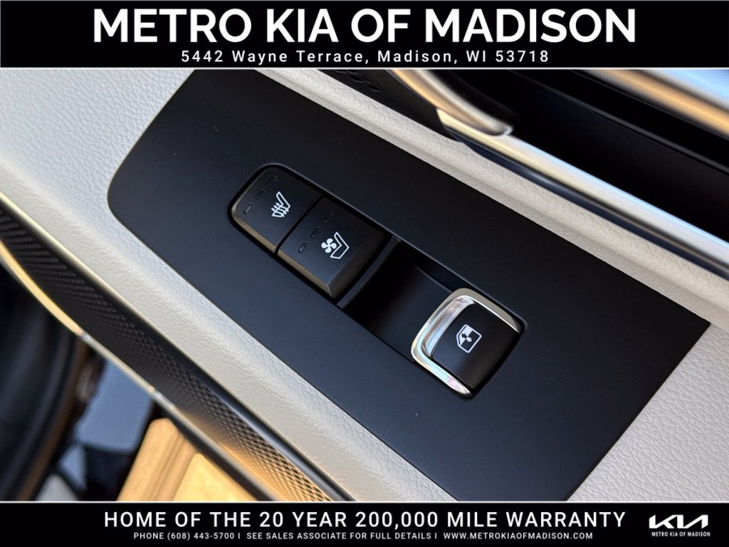 Used 2024 Kia Telluride SX Prestige w/ Towing Package AWD/4WD image 51