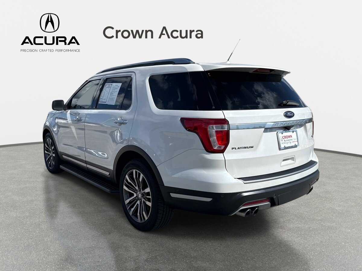 Used 2019 Ford Explorer Platinum AWD/4WD image 3