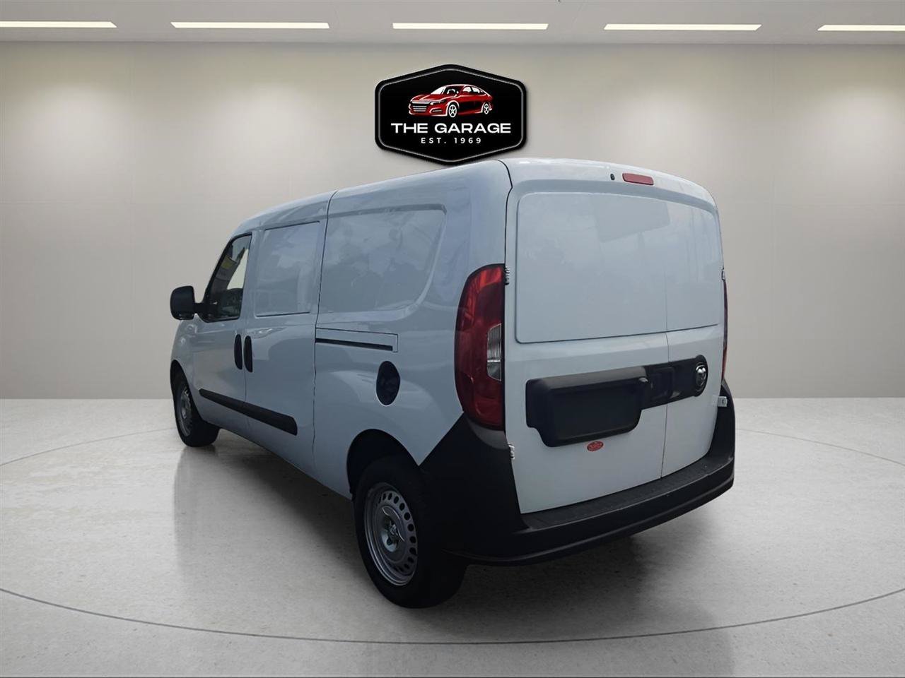 Used 2020 RAM ProMaster City Tradesman FWD image 4