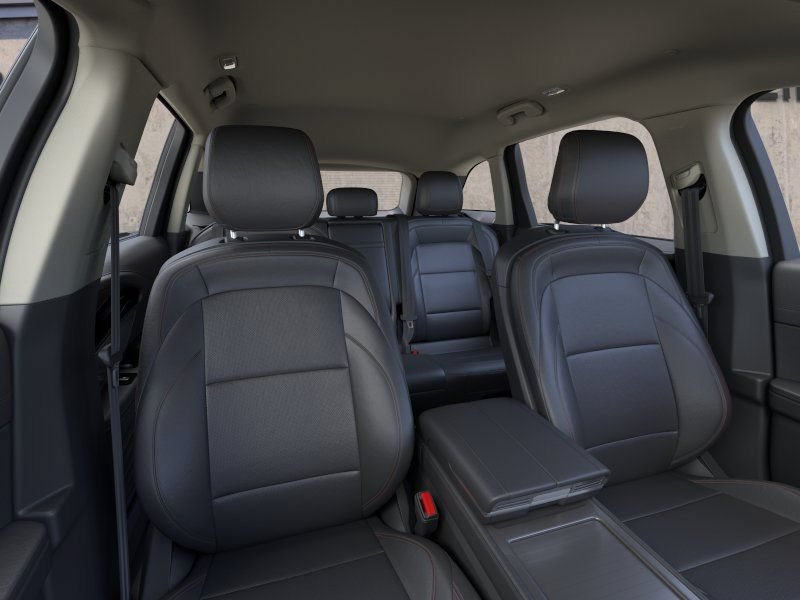 New 2026 Lincoln Nautilus Premier AWD/4WD image 10