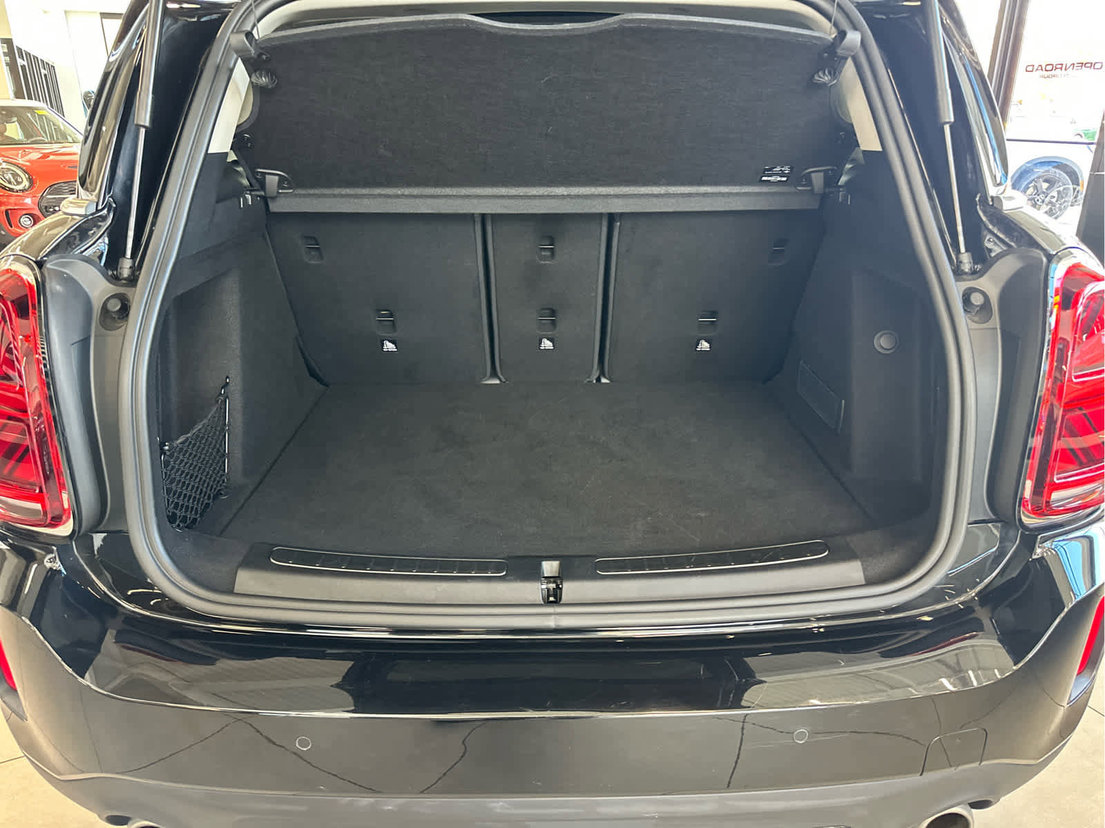 Used 2022 MINI Cooper Countryman S w/ Storage Package image 14