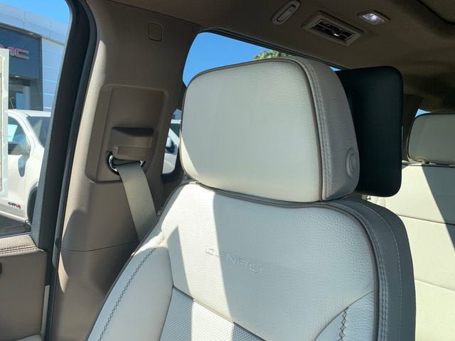 New 2026 GMC Yukon XL Denali w/ Denali Reserve Package AWD/4WD image 31