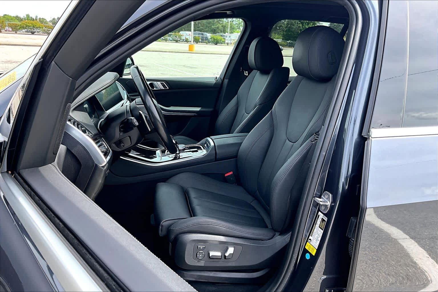 Used 2020 BMW X5 sDrive40i w/ Premium Package RWD image 8