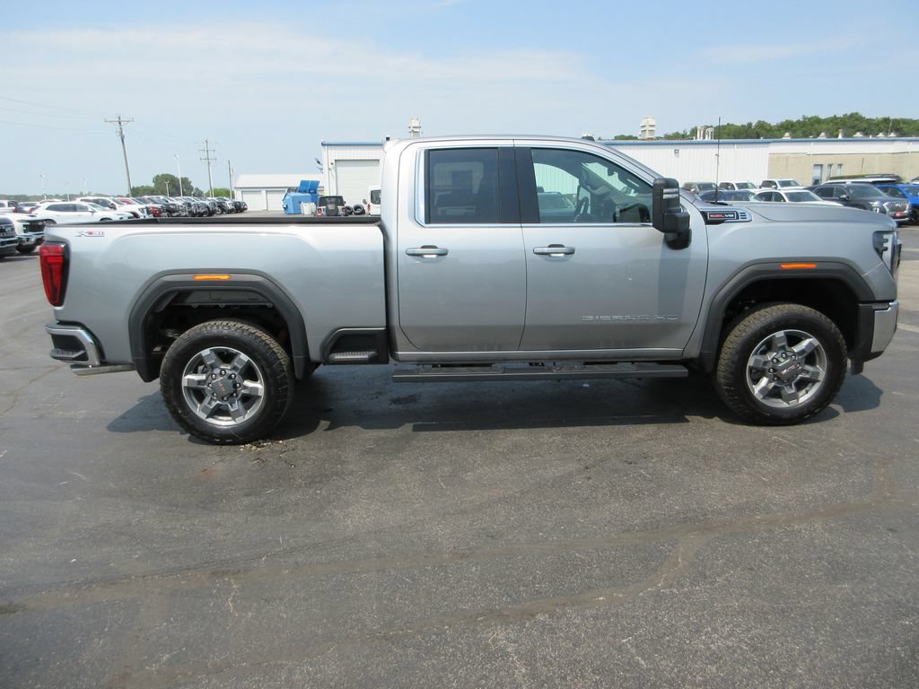 Certified 2026 GMC Sierra 2500 SLE w/ SLE Value Package; AWD/4WD image 5