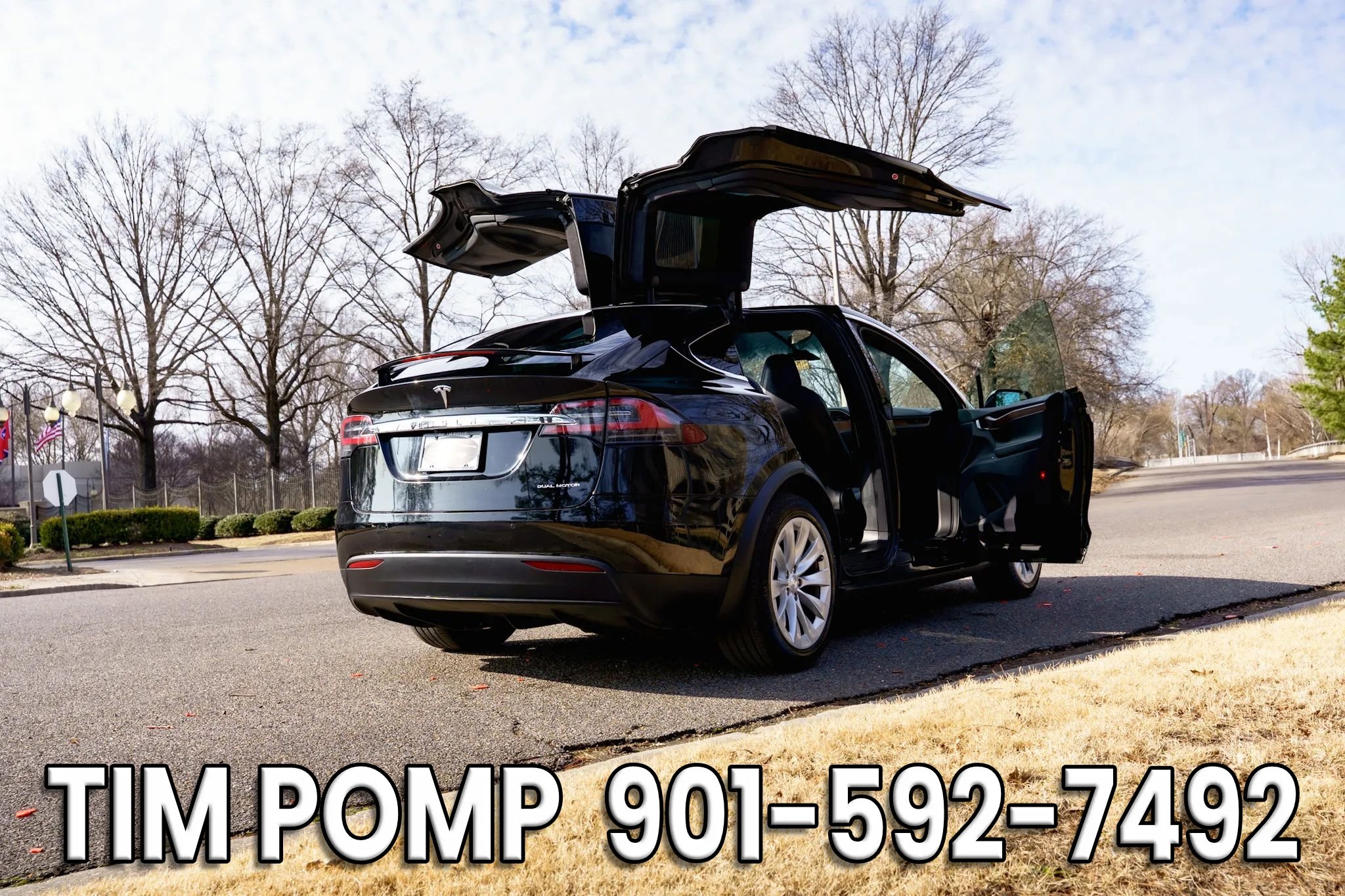 Used 2019 Tesla Model X image 13
