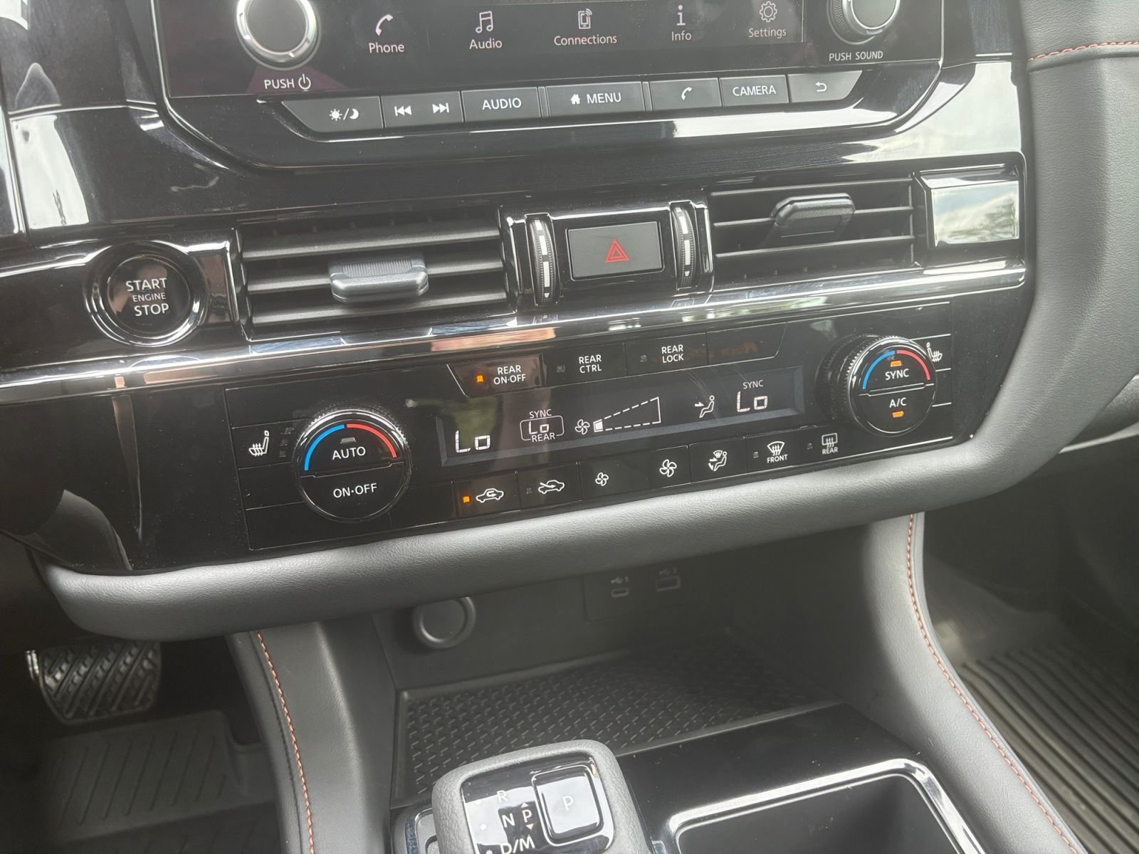 Used 2025 Nissan Pathfinder Rock Creek AWD/4WD image 27