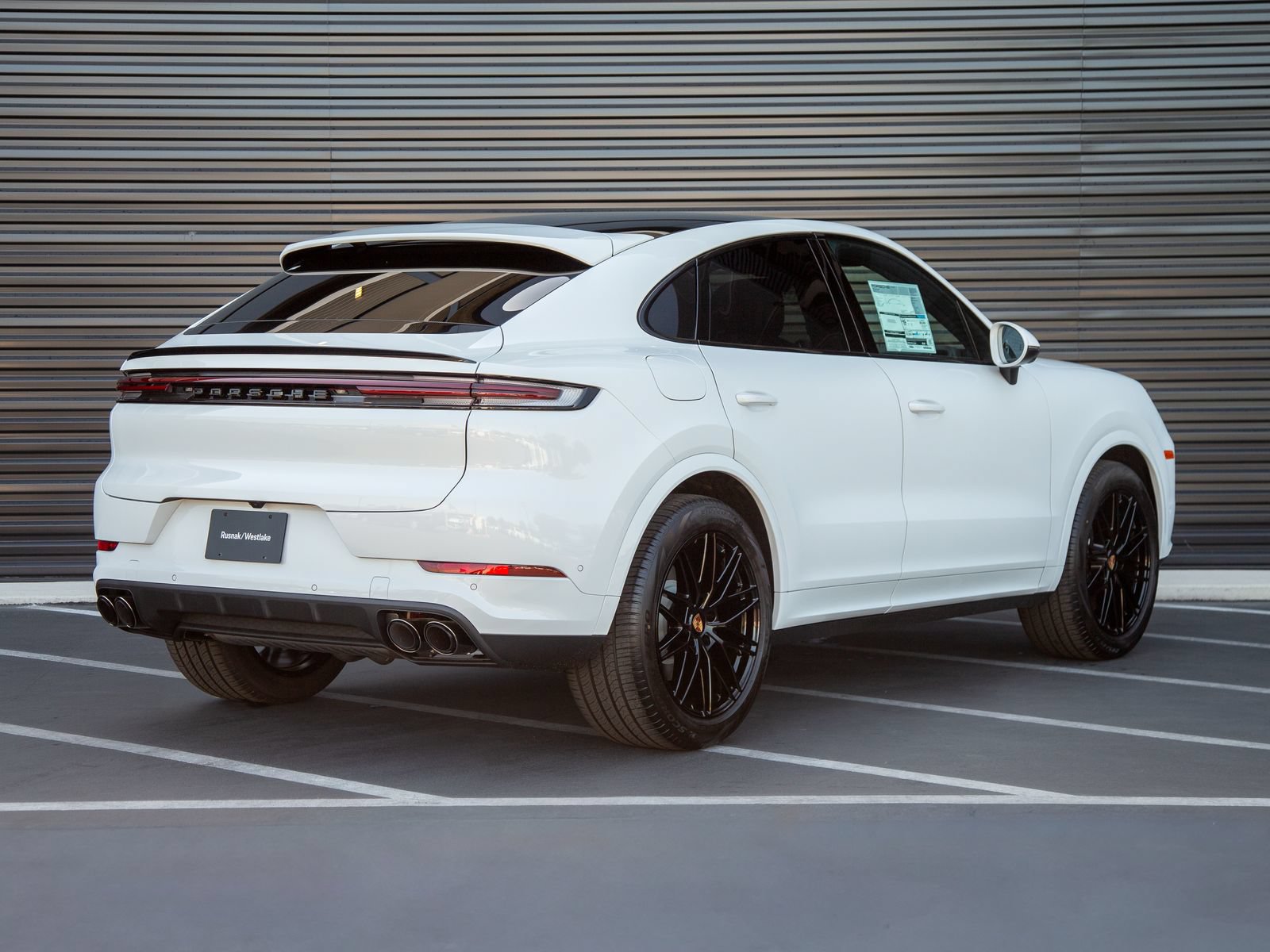New 2026 Porsche Cayenne Coupe AWD/4WD image 7
