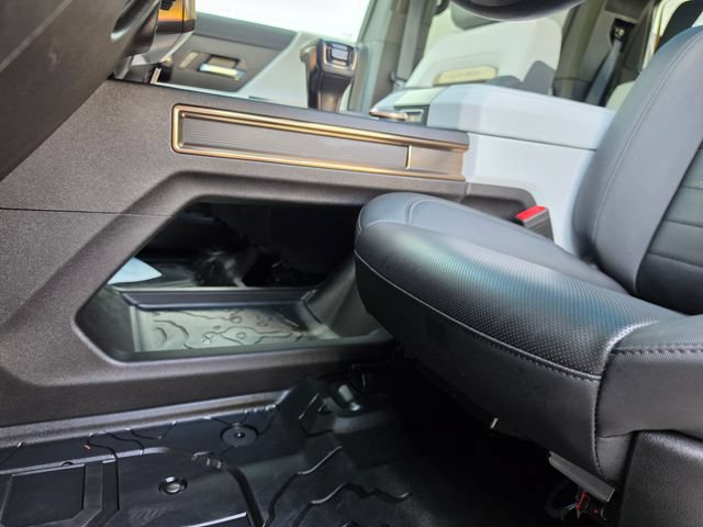 Used 2022 GMC Hummer EV Edition 1 w/ LPO, Illumination Package AWD/4WD image 28