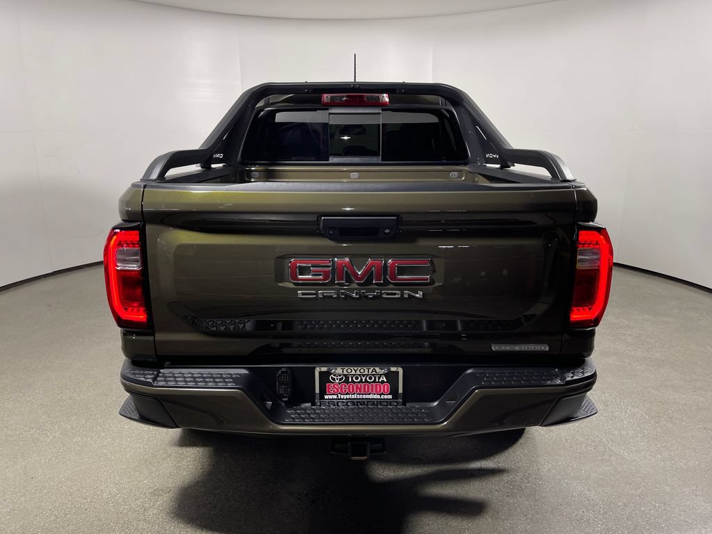 Used 2023 GMC Canyon Elevation w/ Convenience Package AWD/4WD image 4