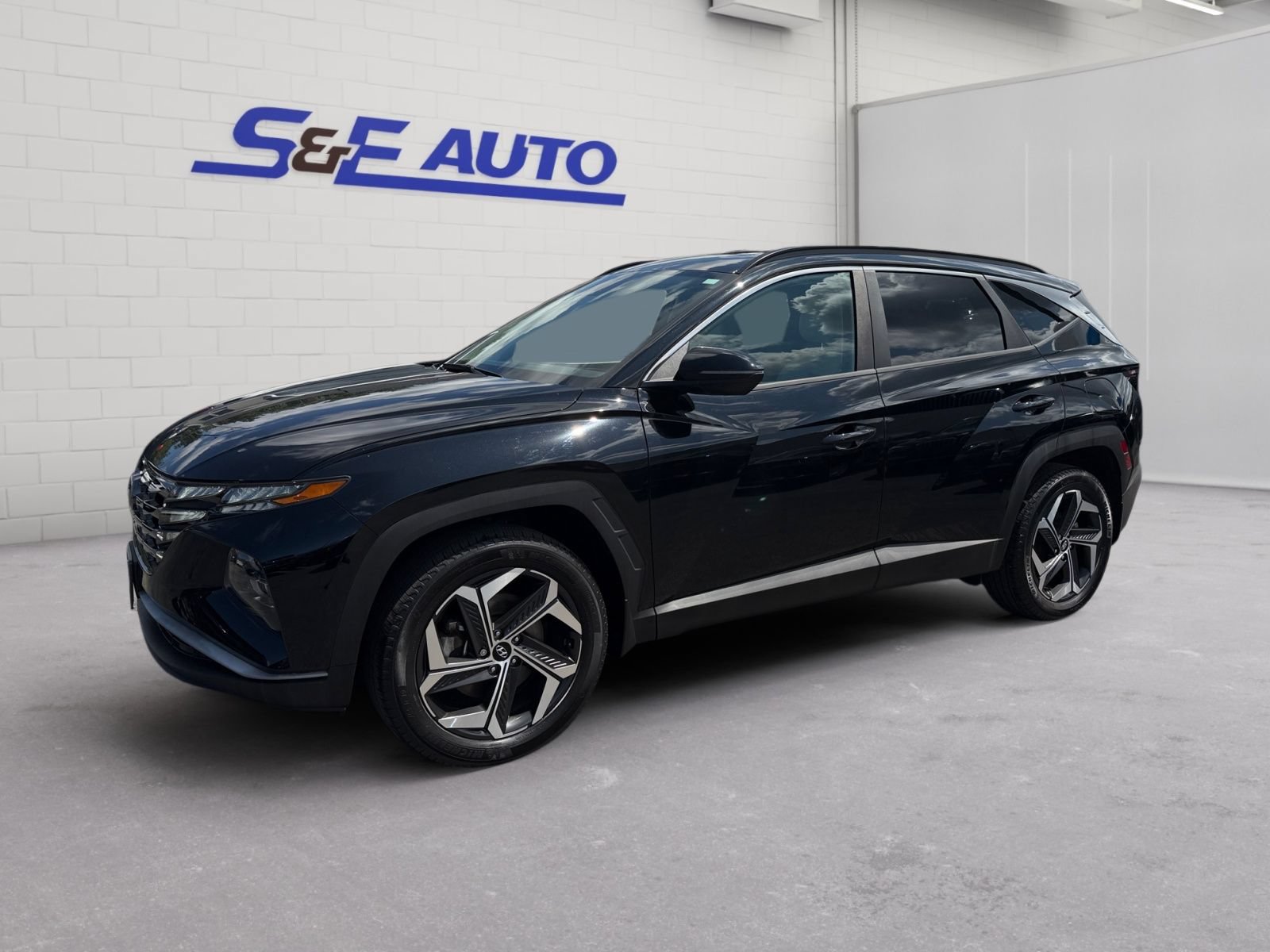 Used 2022 Hyundai Tucson SEL w/ Convenience + Premium Package
