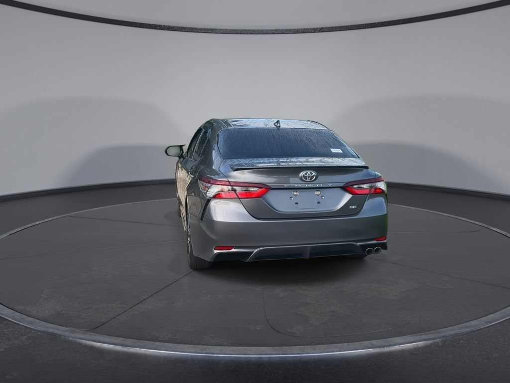 Used 2024 Toyota Camry SE FWD image 7